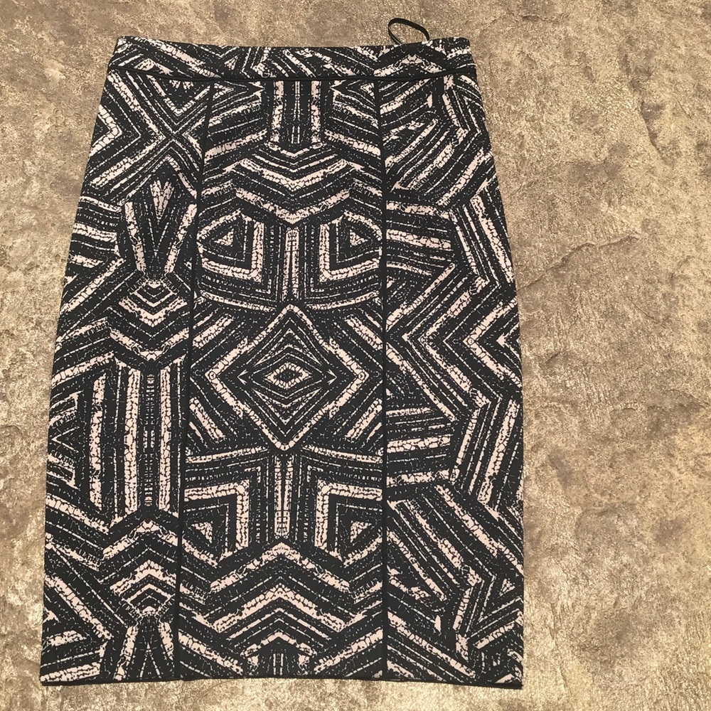 Calvin Klein mid pencil skirt